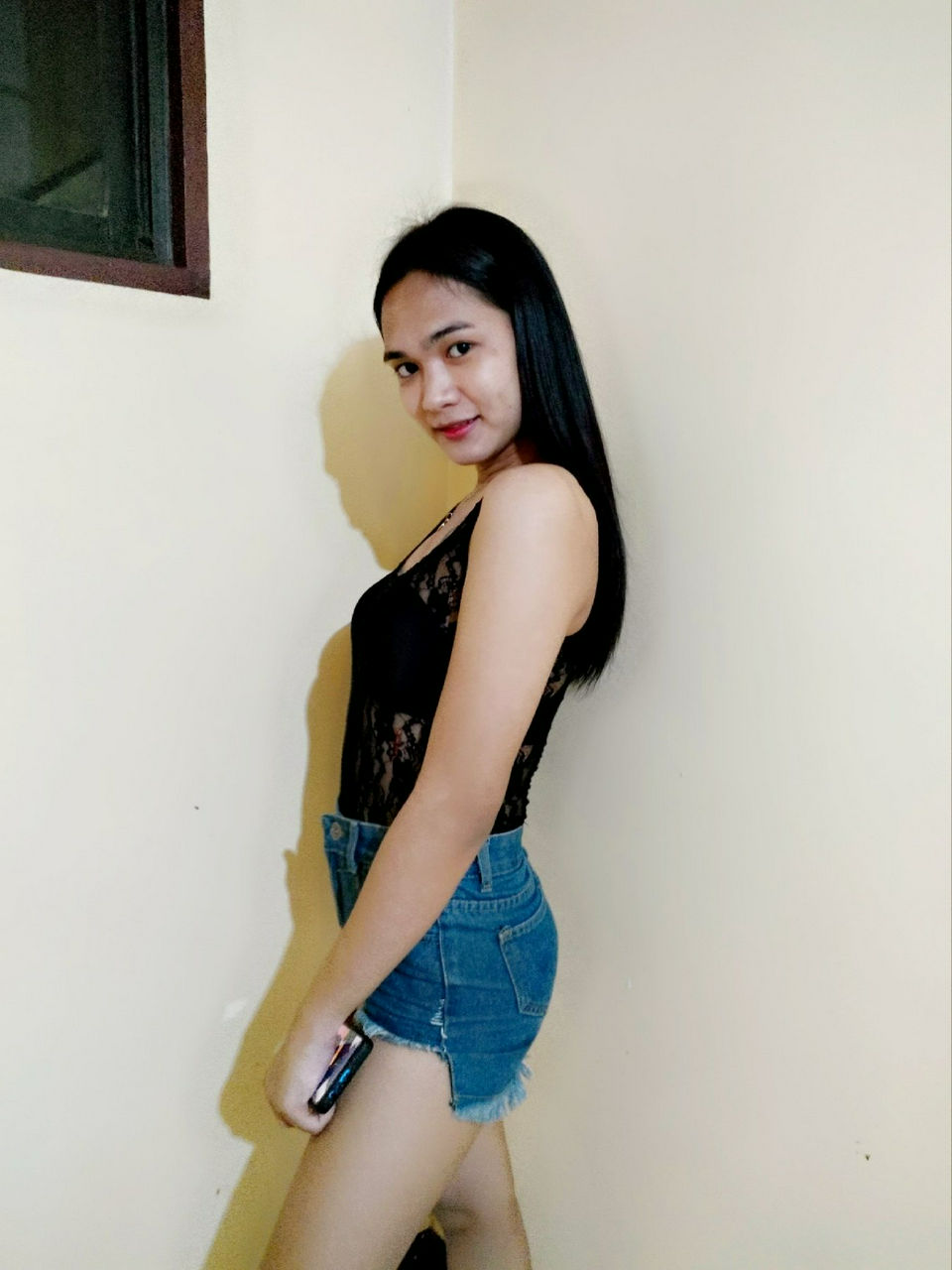 Escorts Manila, Philippines Nympho Kendra