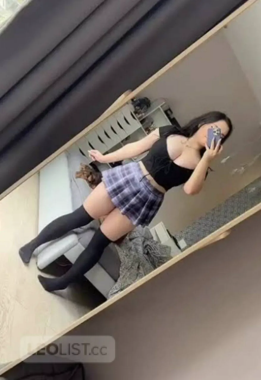 Escorts Lethbridge, Alberta Naughty girl is new in town to fufil your naughty dream