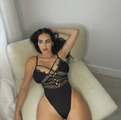 Escorts Tallahassee, Florida ✅ BUSTY HOT NAUGHTY RUSSIAN NERD WITH CURVY ASS