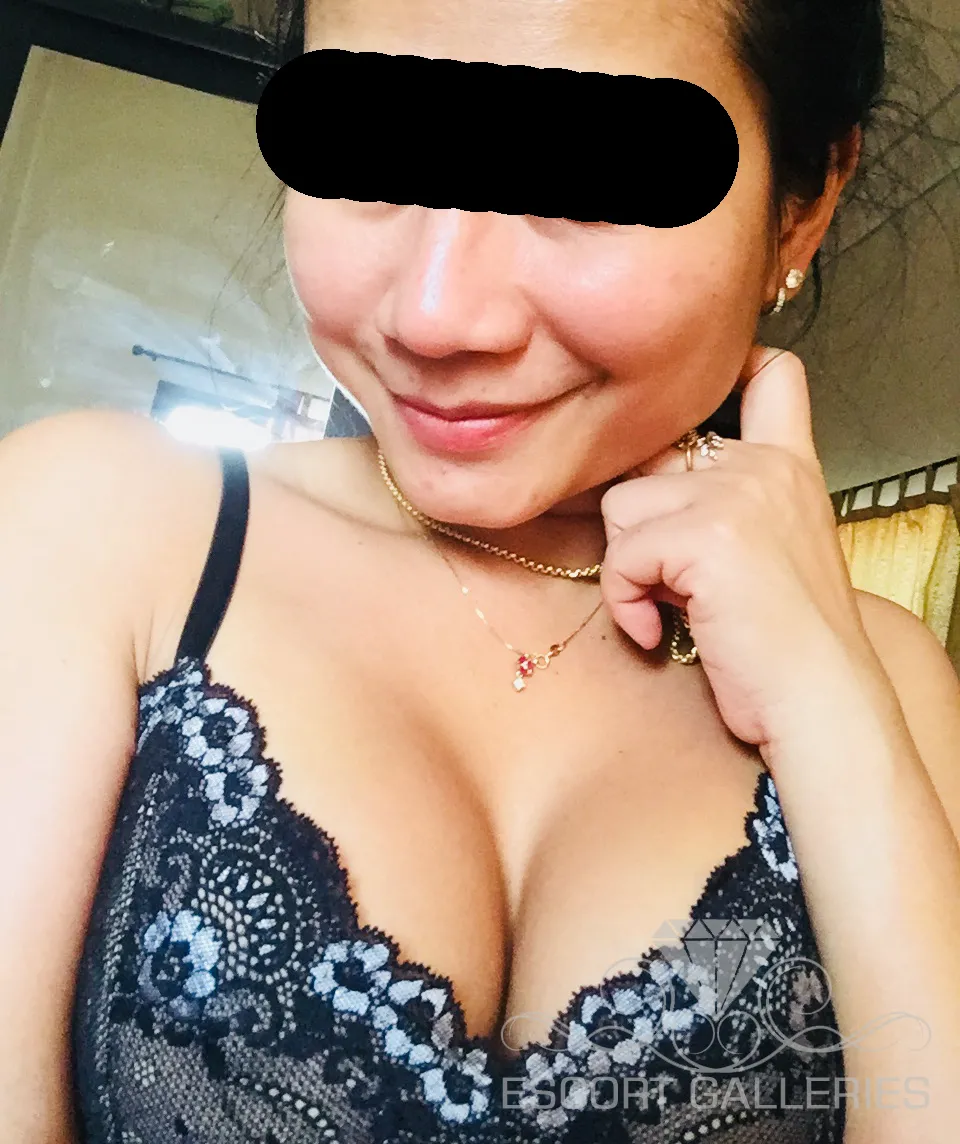 Escorts Bangkok, Thailand Ming