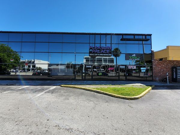 Sex Shops Fort Lauderdale, Florida Pleasure Palace
