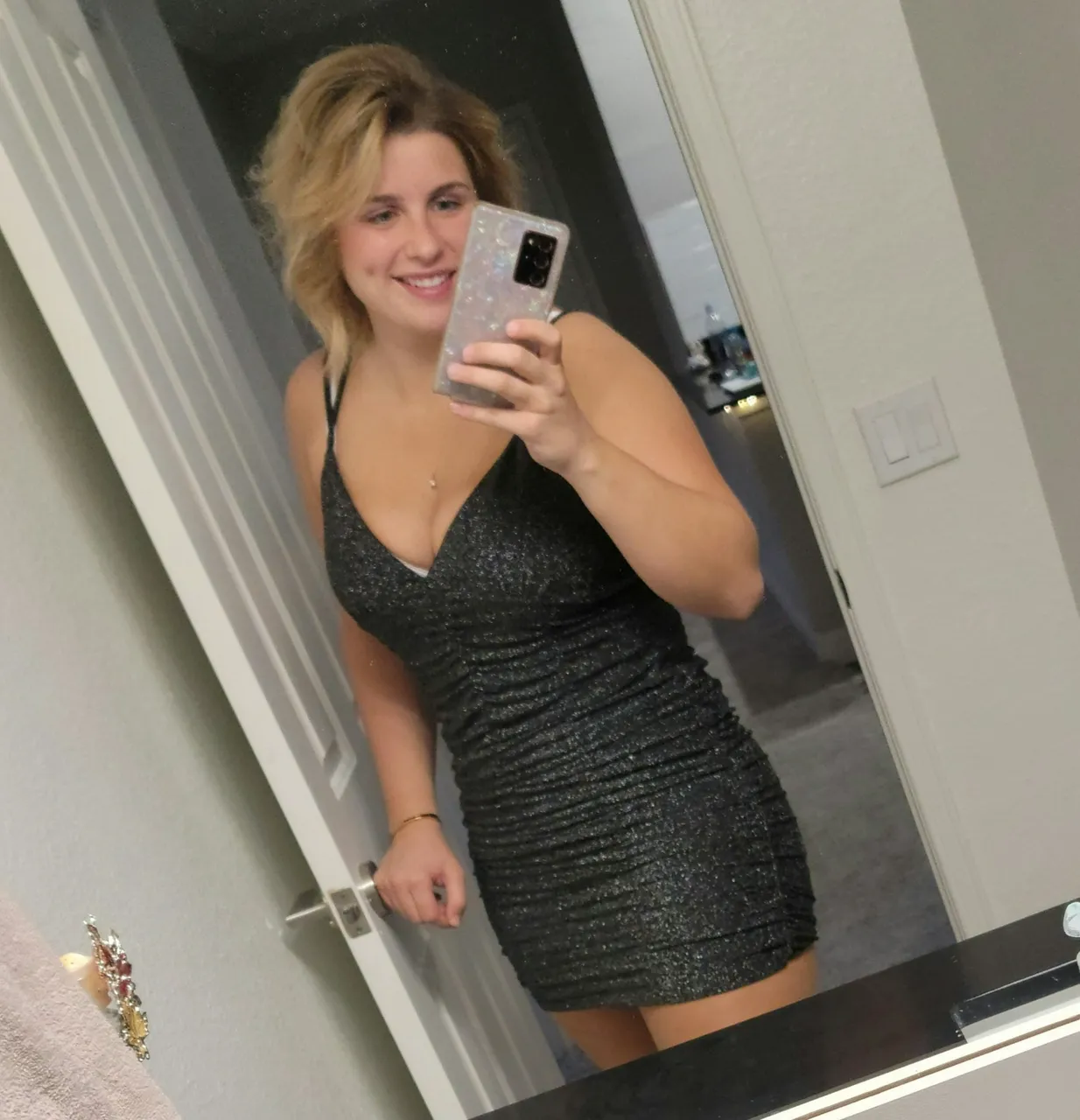 Escorts Etobicoke, Ontario Bryci