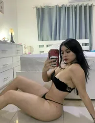 Escorts Miami, Florida Monica