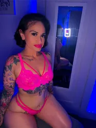 Body Rubs Sacramento, California Catalina