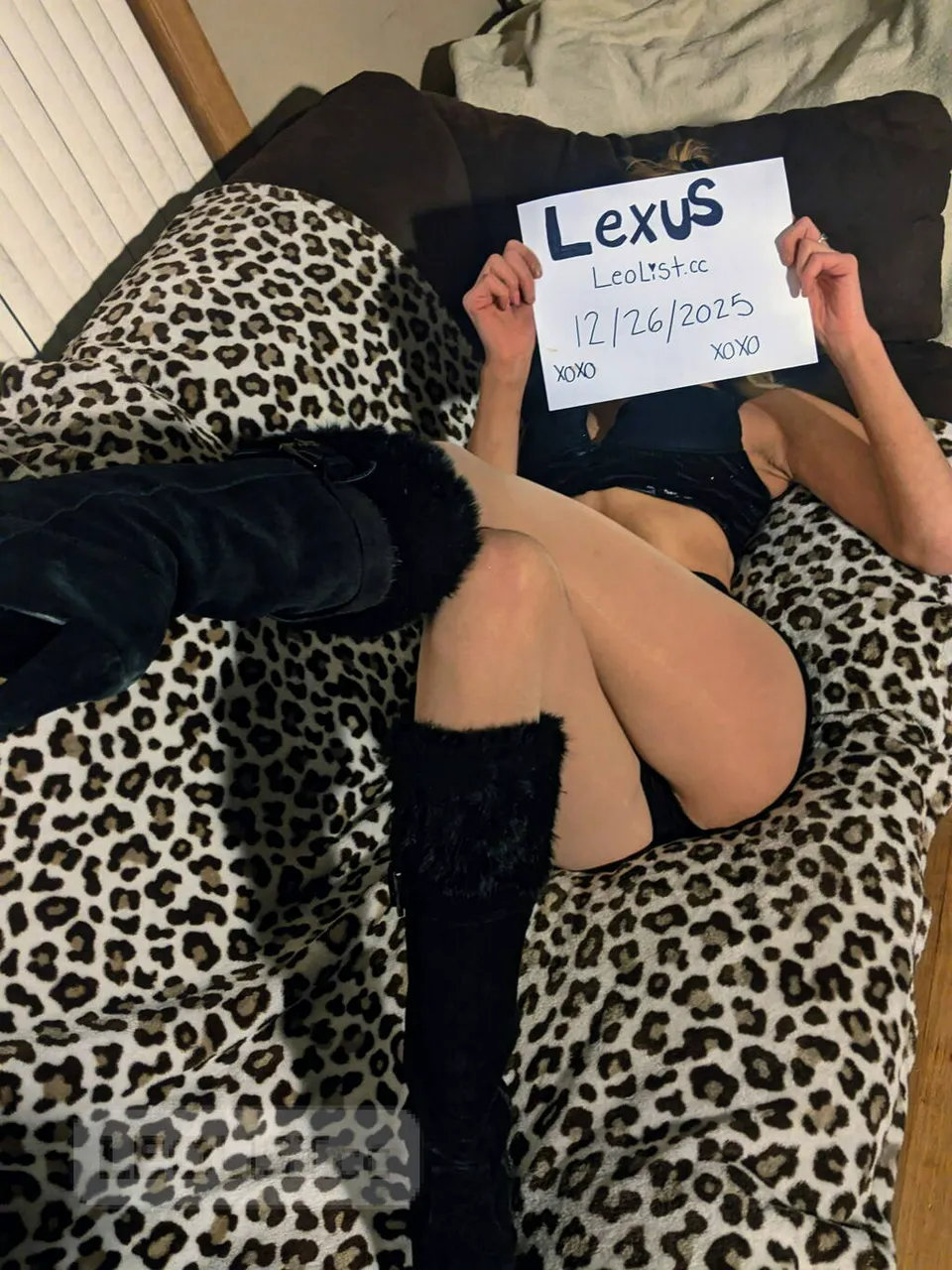 Escorts Lethbridge, Alberta Lexus