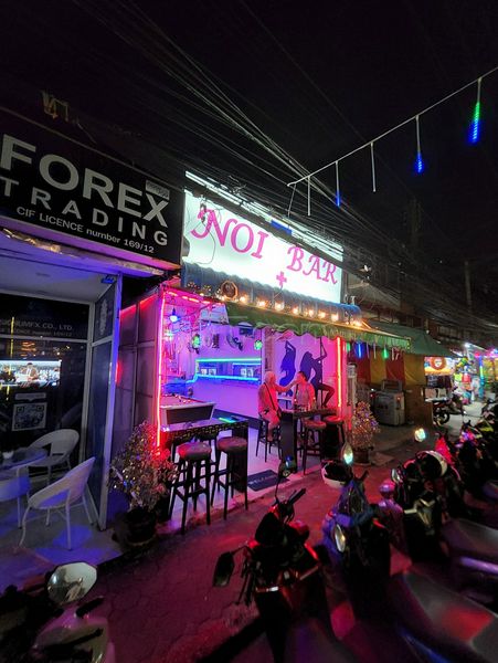 Beer Bar / Go-Go Bar Ko Samui, Thailand Noi Bar