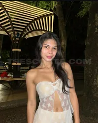 Escorts Makati City, Philippines Izzy