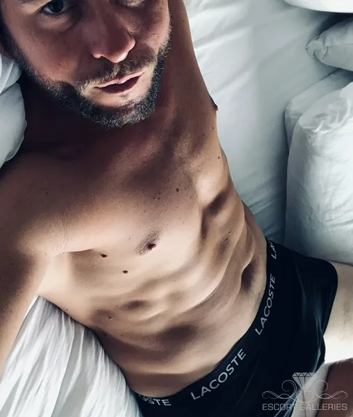 Escorts Munich, Germany null