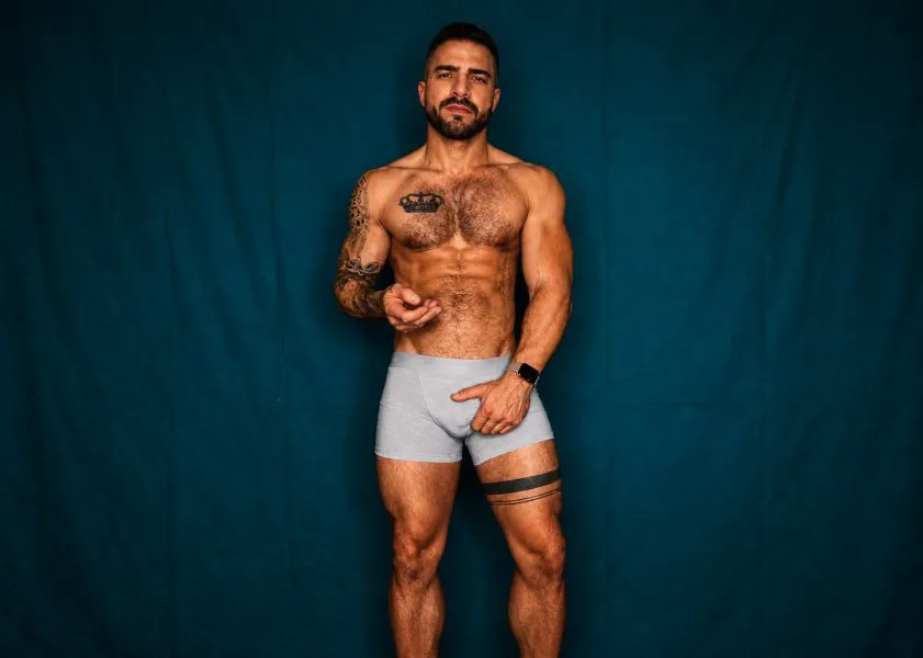 Escorts Los Angeles, California Akingslife