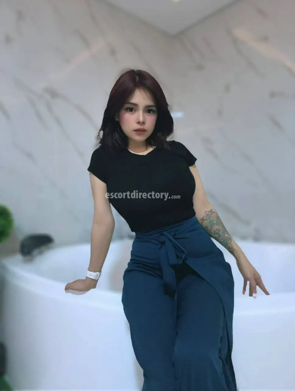 Escorts Abu Dhabi, United Arab Emirates Abreel
