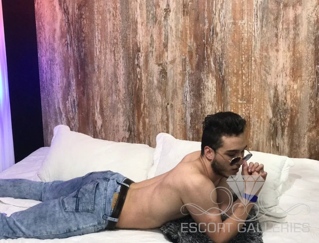 Escorts Amsterdam, Netherlands null