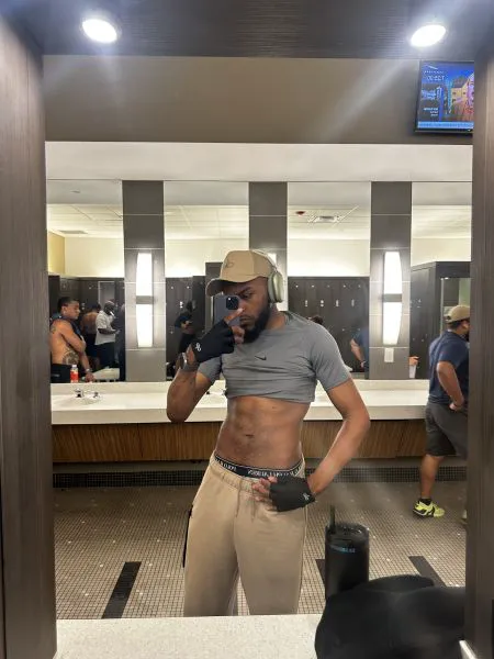 Escorts Jersey City, New Jersey Kiingg_verse