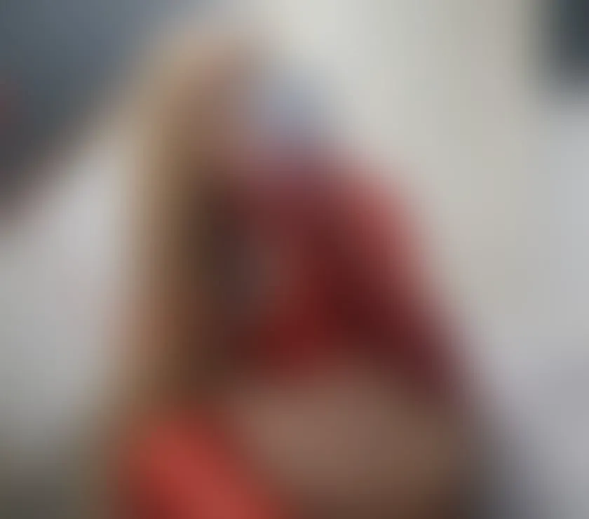 Escorts Bath, England Fun Outgoing Party T-Girl
