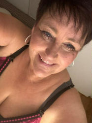 Escorts Saint Paul, Minnesota Mature BBW / MILF / Cougar  49 -