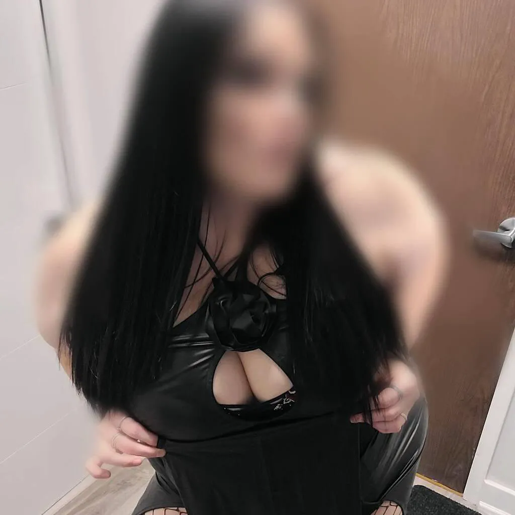 Escorts Toronto, Ontario Nicole | ♛BBW in Brampton ♛ Tall, Curvy, Open minded ❝ SEXY❞ ヅ