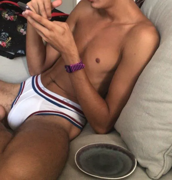 Escorts Nice, France Collagenboy