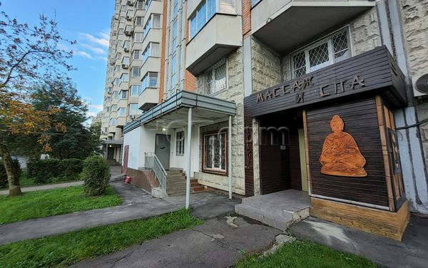 Massage Parlors Moscow, Russia Emerald buddha