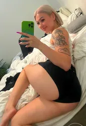 Escorts Prince Albert, Saskatchewan JuicyPussy