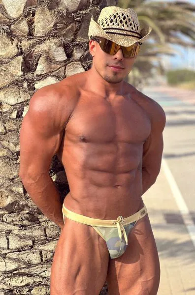Escorts Barcelona, Spain Lucaslls