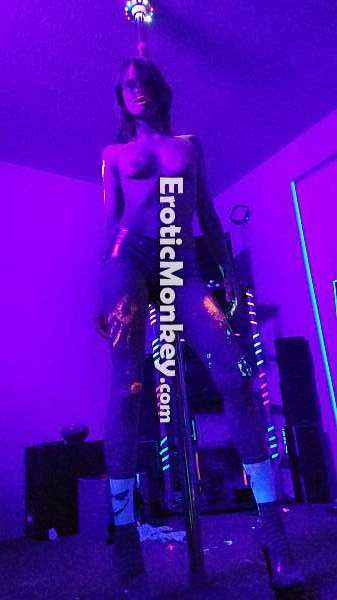 Escorts Dayton, Ohio Cali Von Sparkles