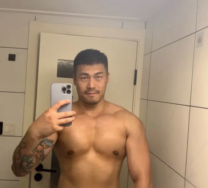Escorts Singapore, Singapore Dingping