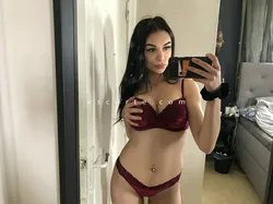 Escorts Paris, France Mary