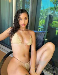 Escorts Cairo, Egypt eva