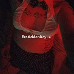 Escorts Kansas City, Missouri GirlONfire