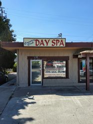 Stockton, California Country Club Day Spa