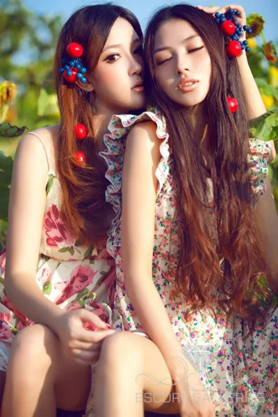 Escorts Stoke-on-Trent, England Risa and Misa