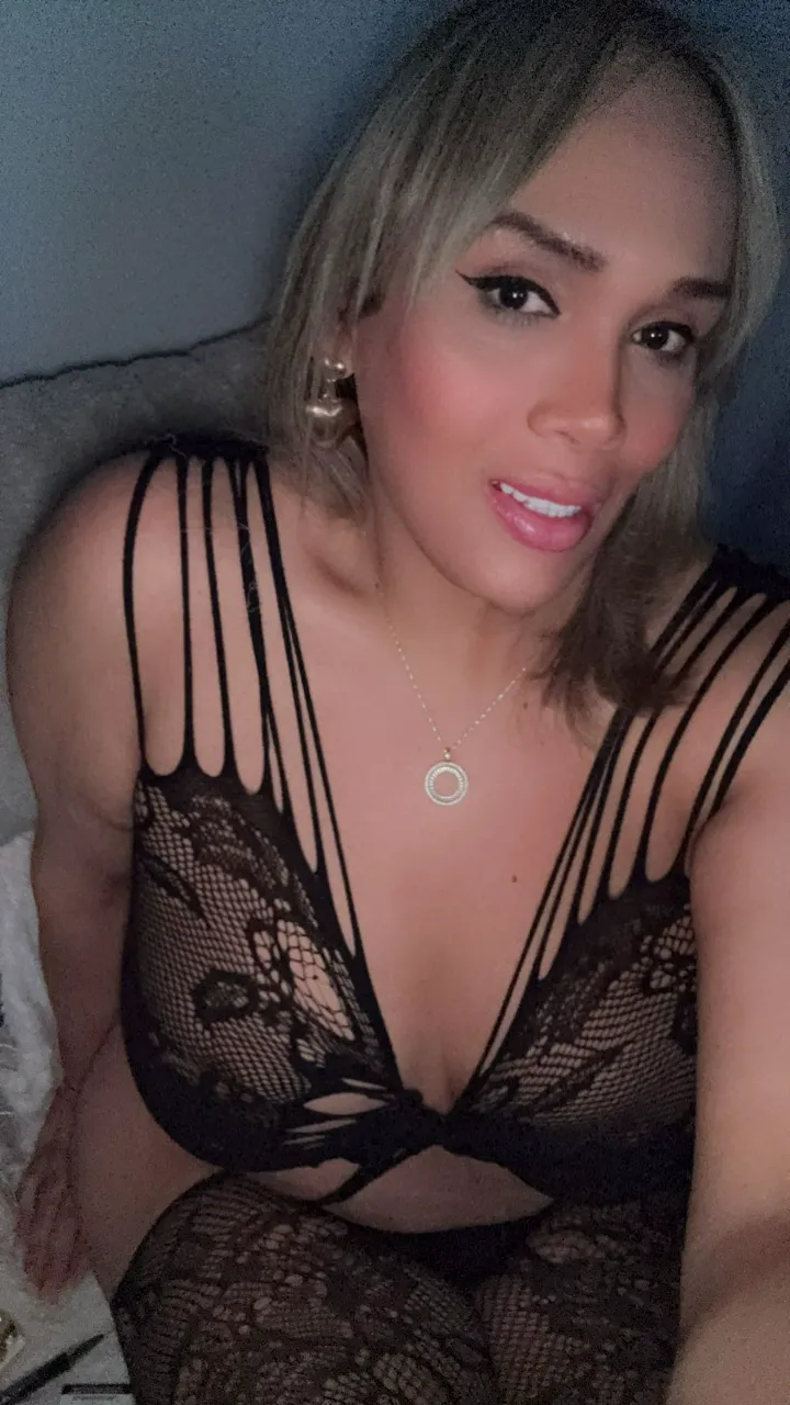 Escorts Chicago, Illinois visiting O’hare