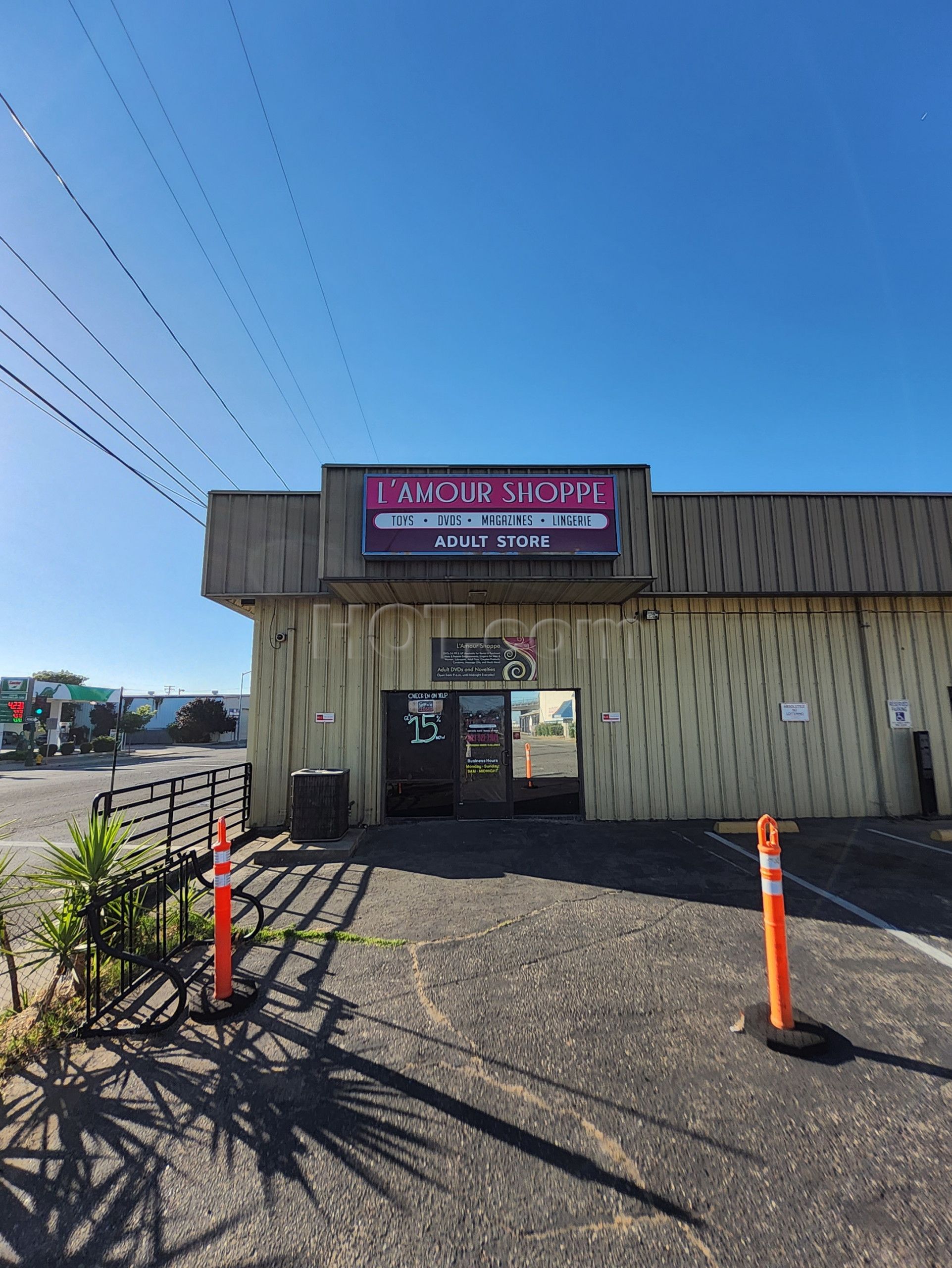 Modesto, California L'amour Shoppe