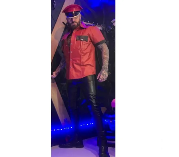 Escorts Birmingham, England BDSM Master Eric