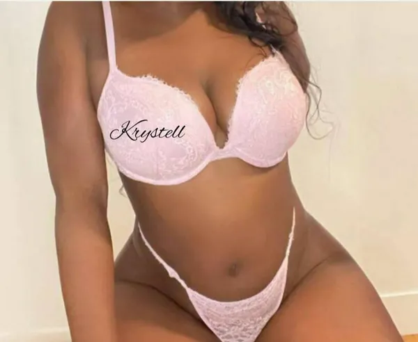 Escorts Brampton, Ontario Krystal