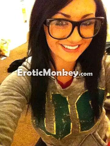 Escorts Portland, Oregon Desiree