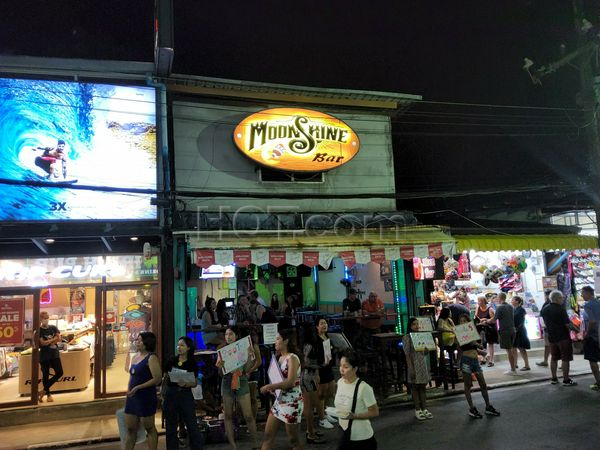 Beer Bar / Go-Go Bar Patong, Thailand Moonshine Bar