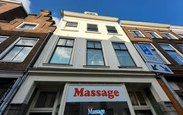 Massage Parlors Utrecht, Netherlands Silk&TouchSpa