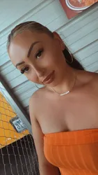 Escorts Seattle, Washington Elena Mae