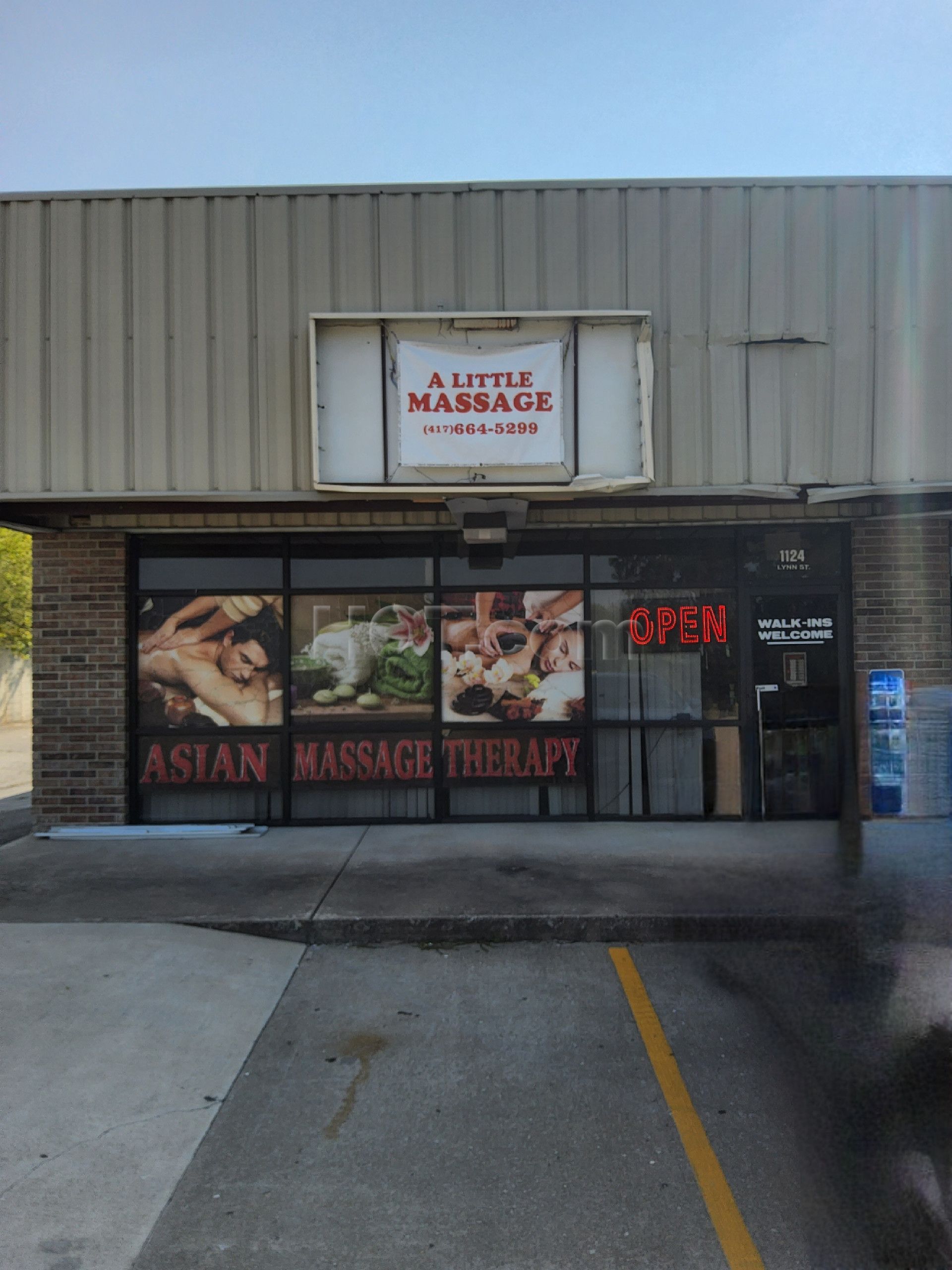 Lebanon, Missouri A Little Massage