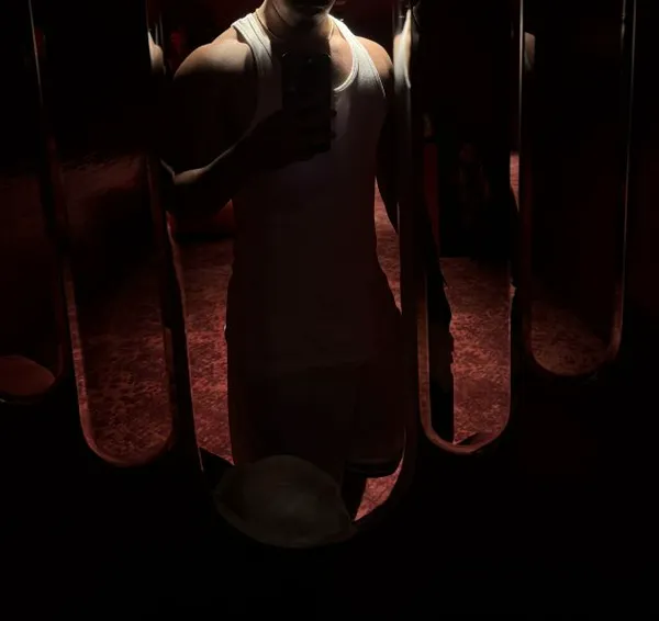 Escorts Los Angeles, California Isaac_xl