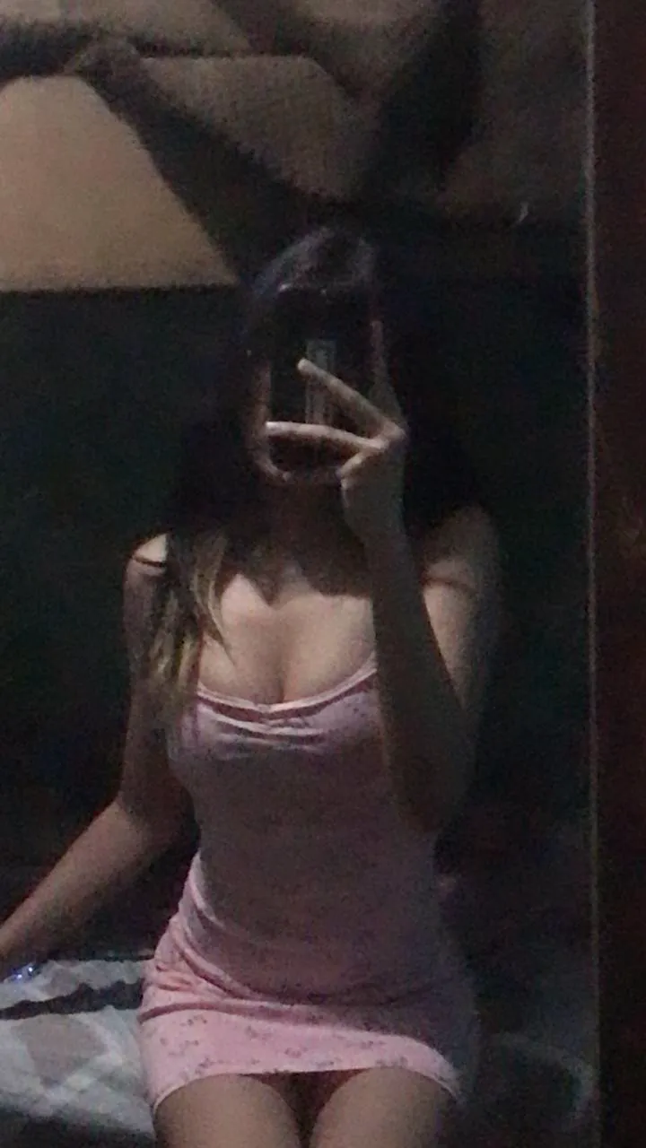 Escorts Manila, Philippines Caitlyn for Cumshow