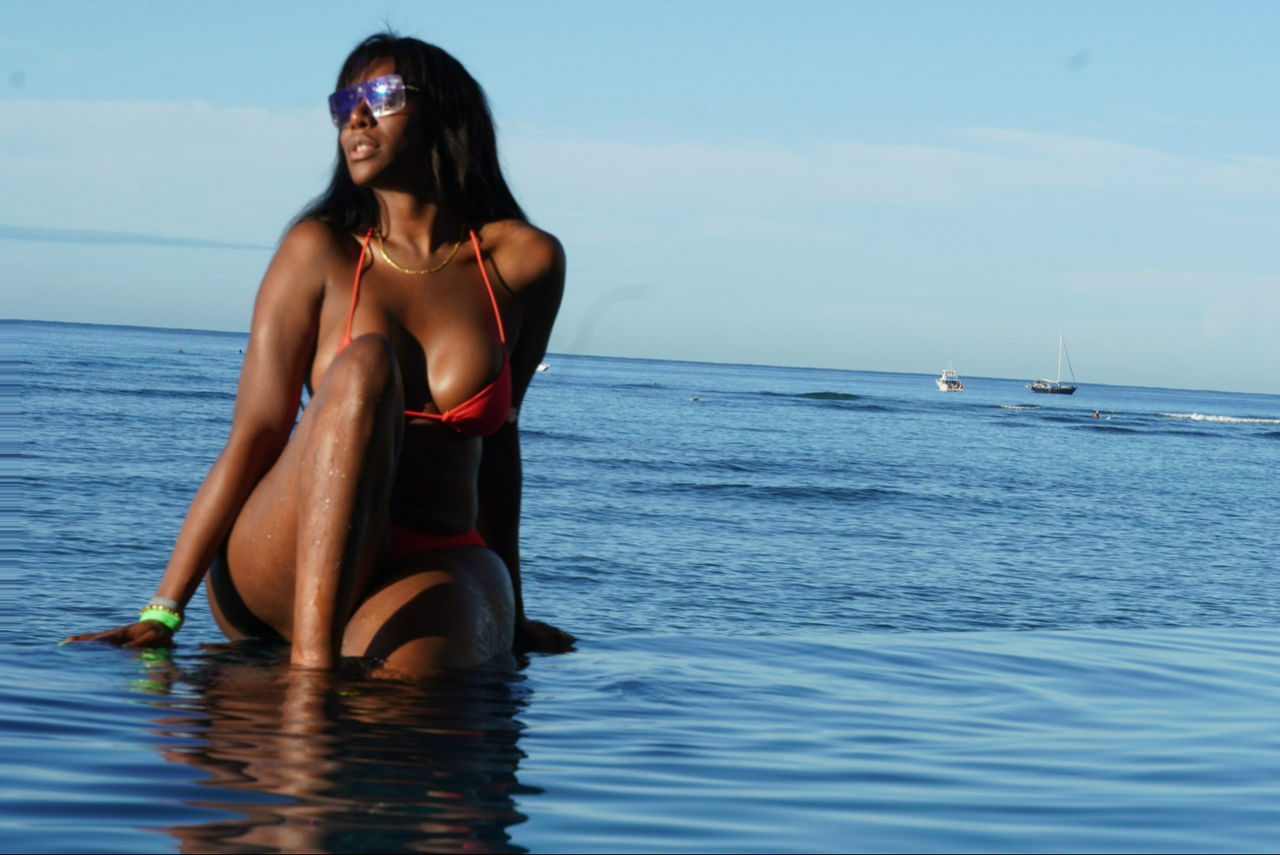 Escorts Houston, Texas Nidia