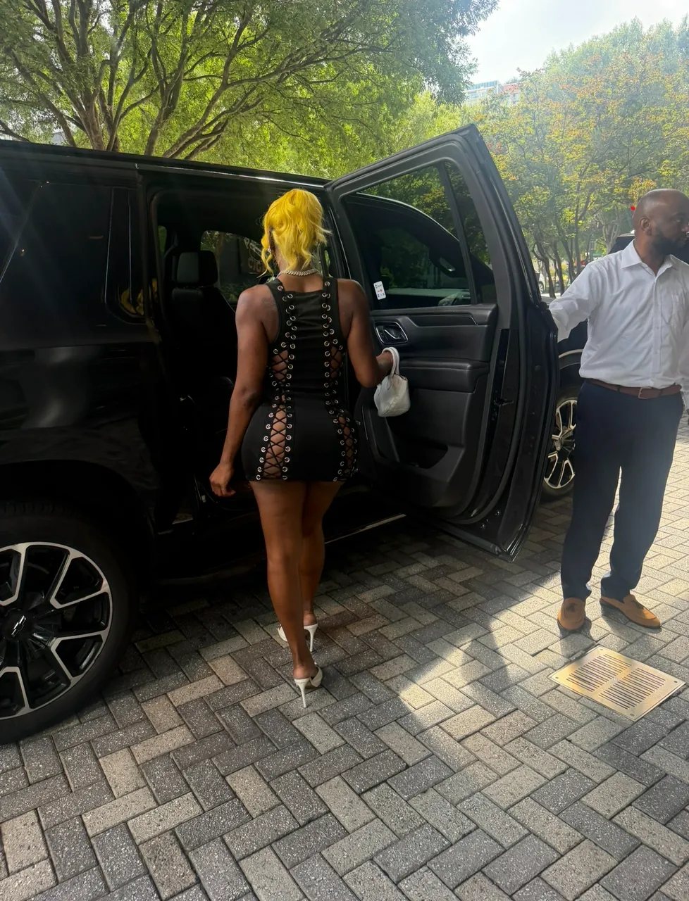 Escorts Las Vegas, Nevada HUNG 9inch VERSE