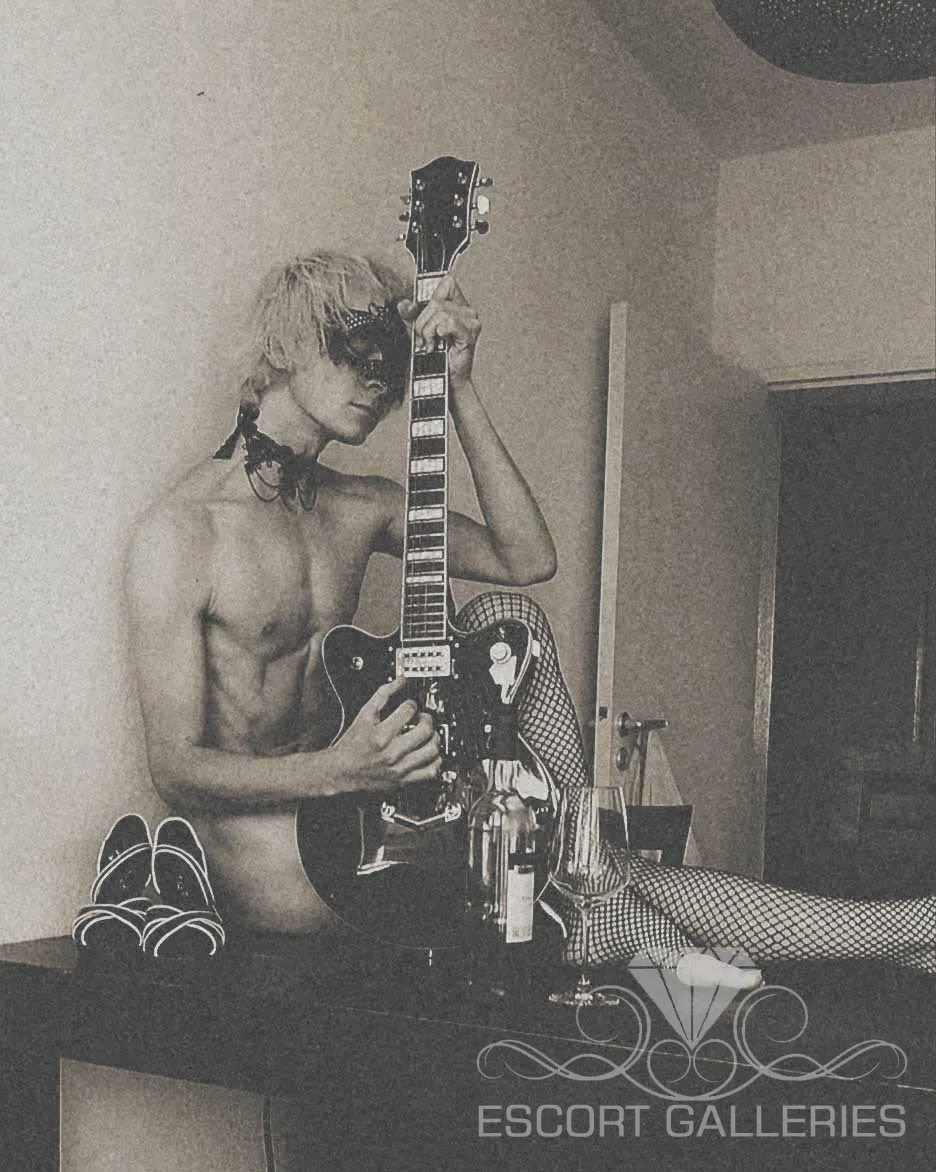 Escorts Berlin, Germany null