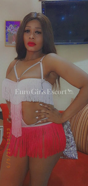 Escorts Kuwait Dione