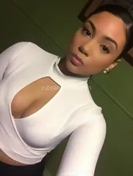 Escorts Charlotte, North Carolina Professionalism and cleanliness matters! Beautiful