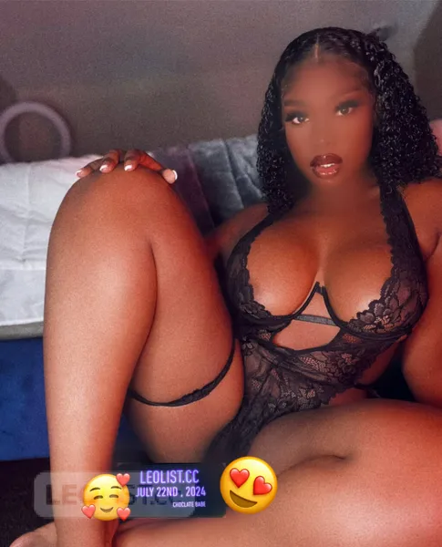 Escorts Delta, British Columbia OUTCALLSSSS Big booty UR FAV ! CHOCOLATE! , MAGIC MOUTH !!