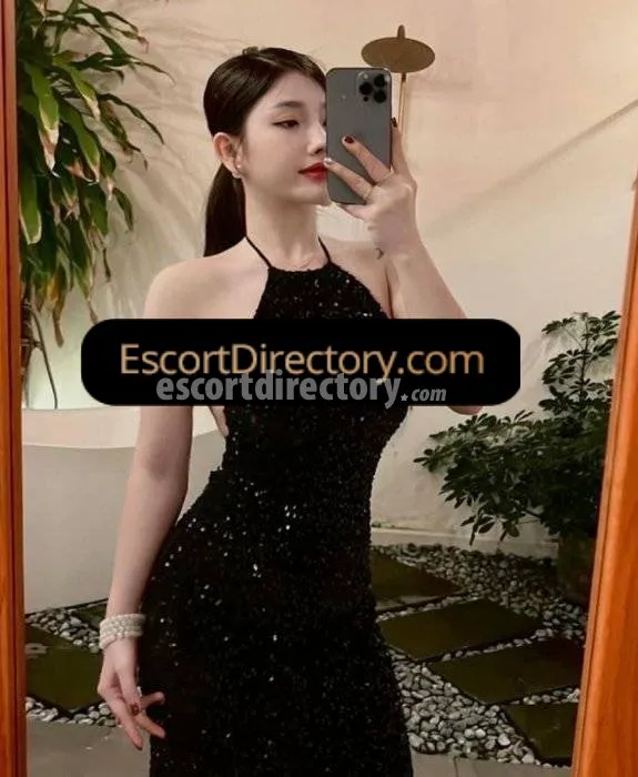 Escorts Singapore, Singapore Lolly