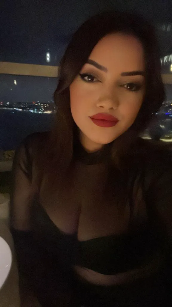 Escorts Gebze, Turkey Demet