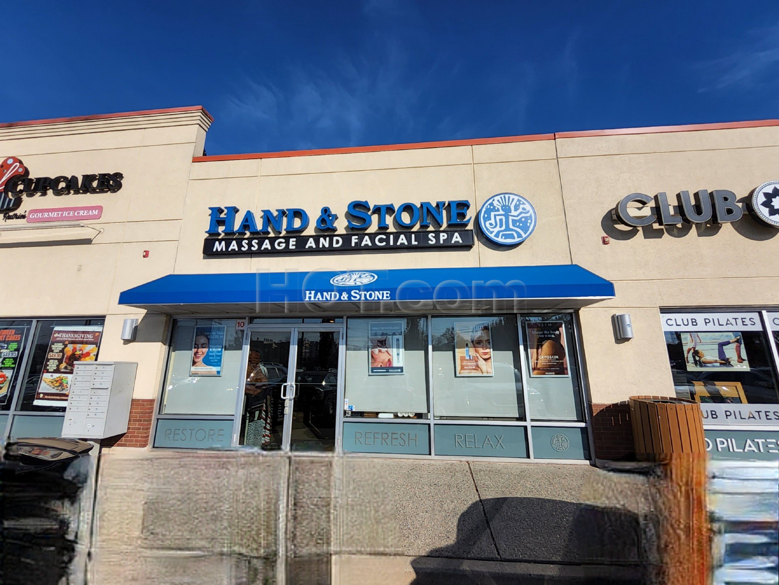 Clifton, New Jersey Hand and Stone Massage and Facial Spa